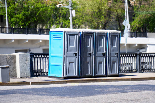 Best Portable restroom trailer rental  in Hubbard, OR